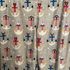 Disney Cruise line leggings